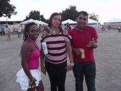 Oktober 10 Anos